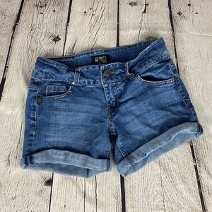 Celebrity Jean Shorts. Size 1